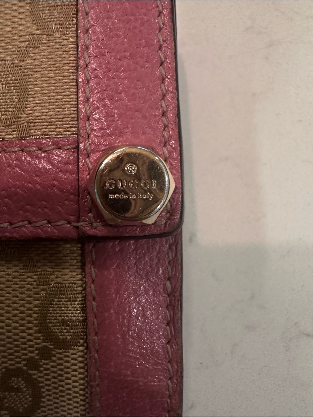 Gucci Beige GG Canvas Wallet with Pink Leather Trim - Picture 5 of 11